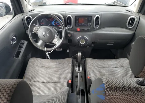 2010 Nissan Cube Base z USA, uszkodzony, nr VIN JN8AZ2KR5AT153351